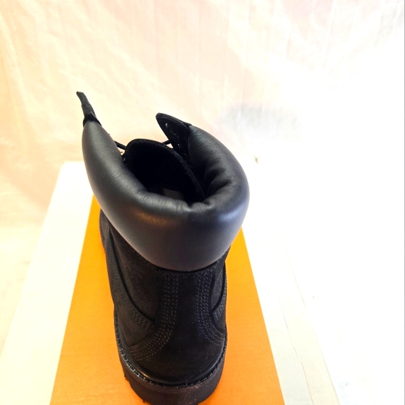 Timberland Men's Size 8 Premium 6" Boot Black Waterproof Nubuck Ne - Picture 4 of 5